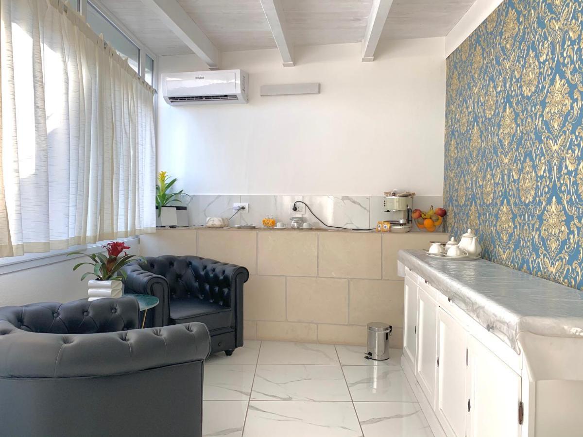 Dimora San Biagio Suites&Apartment Lecce Extérieur photo