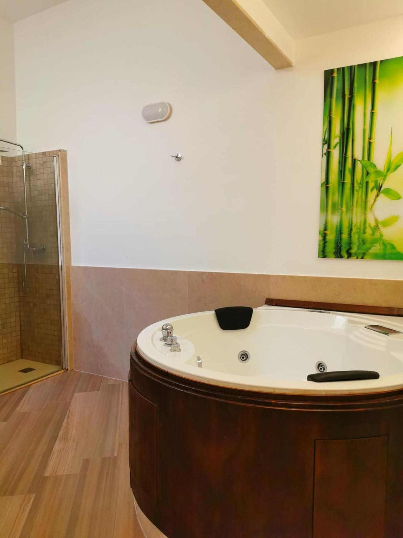 Dimora San Biagio Suites&Apartment Lecce Extérieur photo