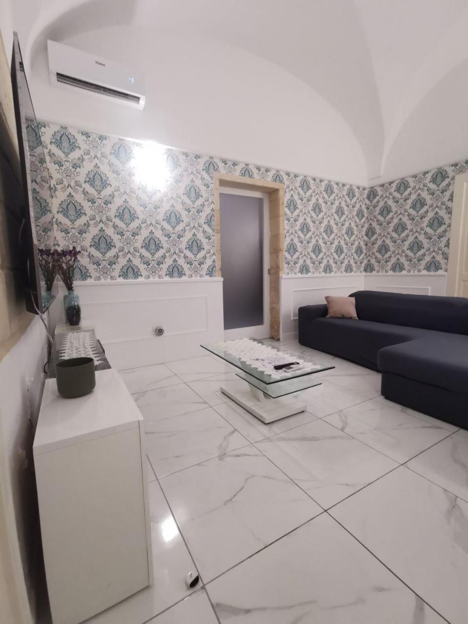 Dimora San Biagio Suites&Apartment Lecce Extérieur photo