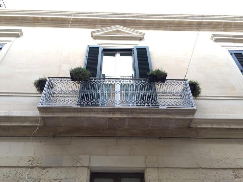 Dimora San Biagio Suites&Apartment Lecce Extérieur photo