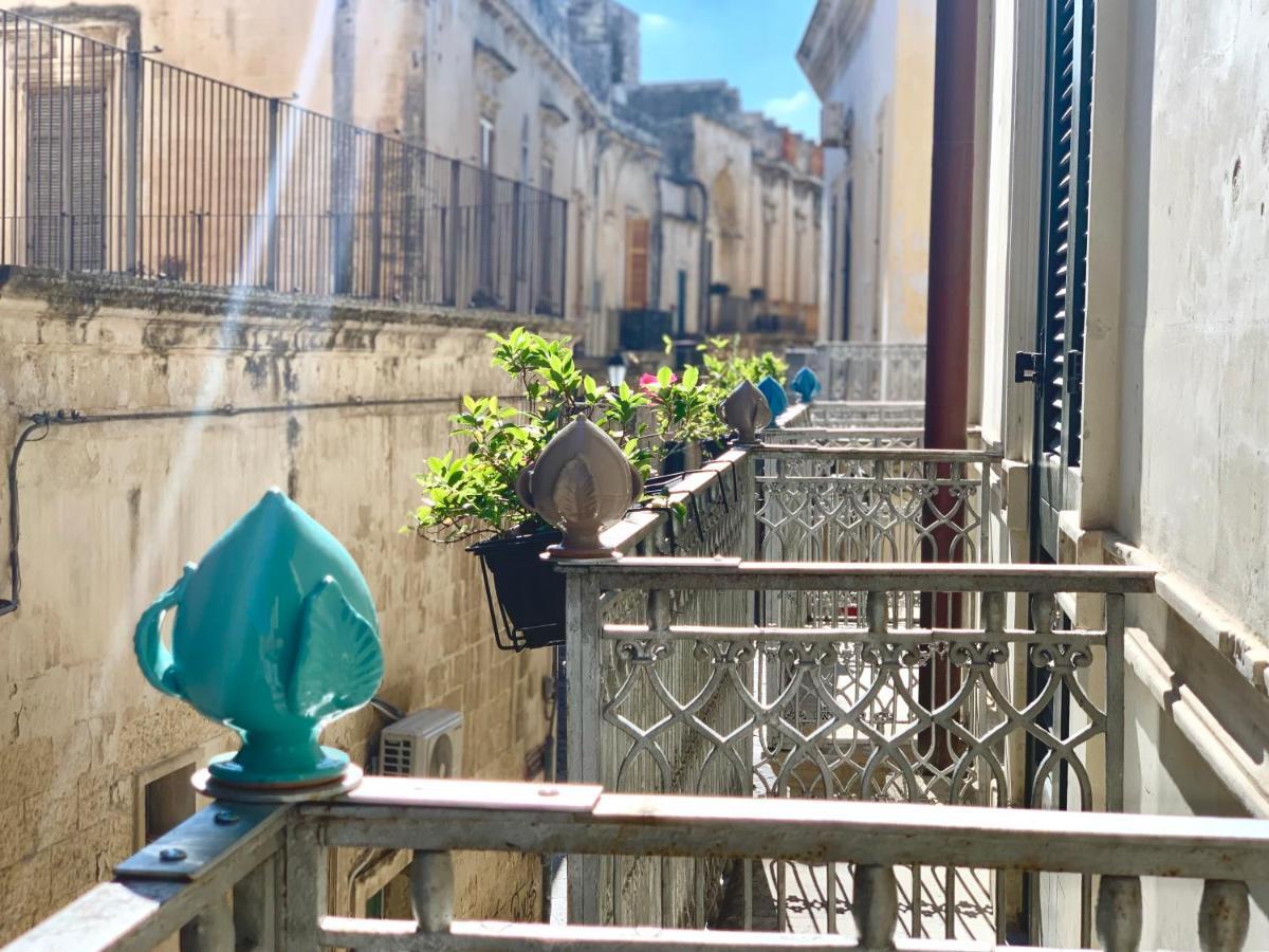 Dimora San Biagio Suites&Apartment Lecce Extérieur photo